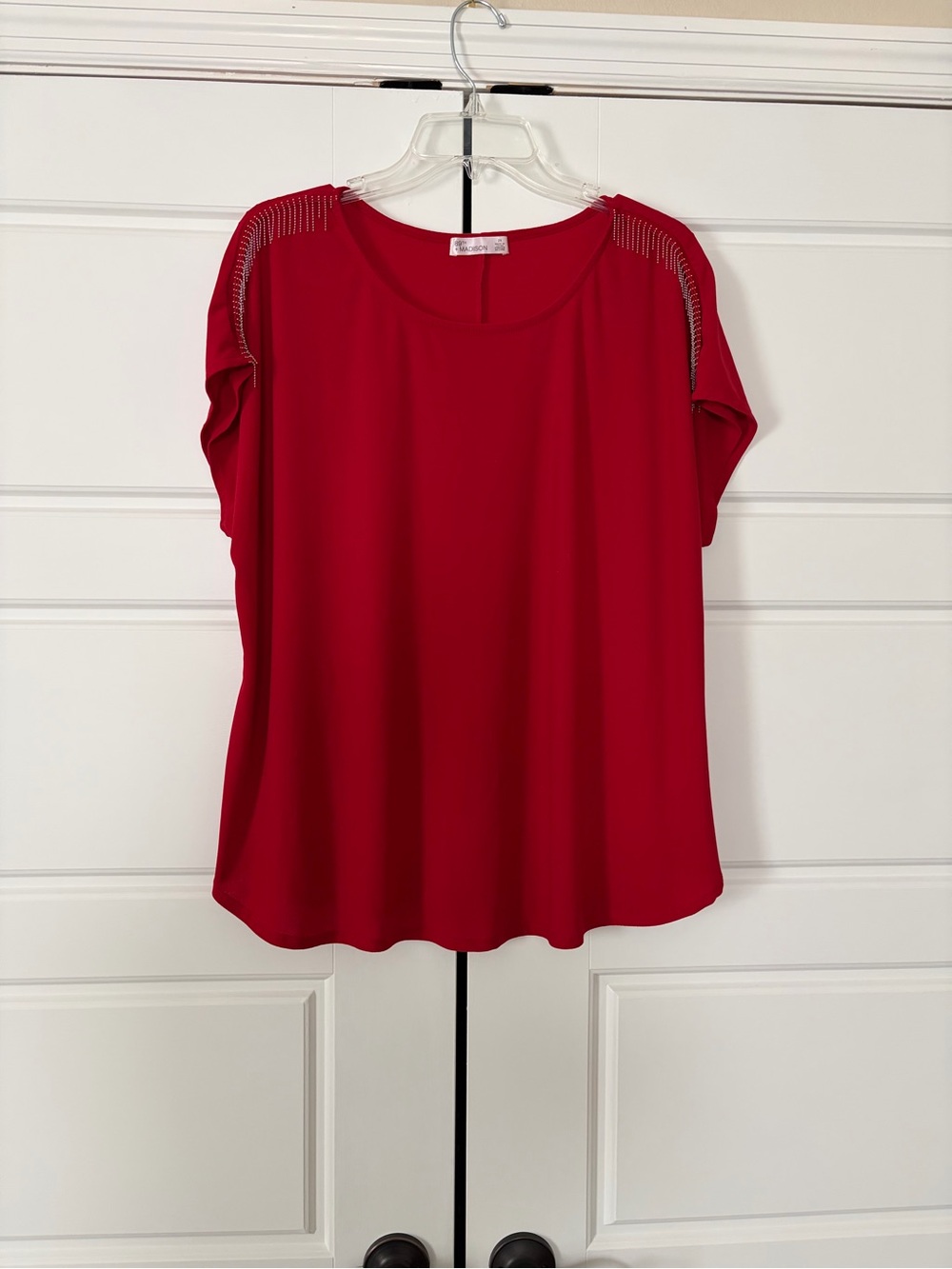 89th Madison Red sleeveless blouse